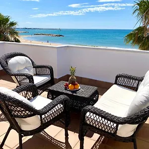 Hébergement de vacances House In Front Of The With Sea View, Cambrils
